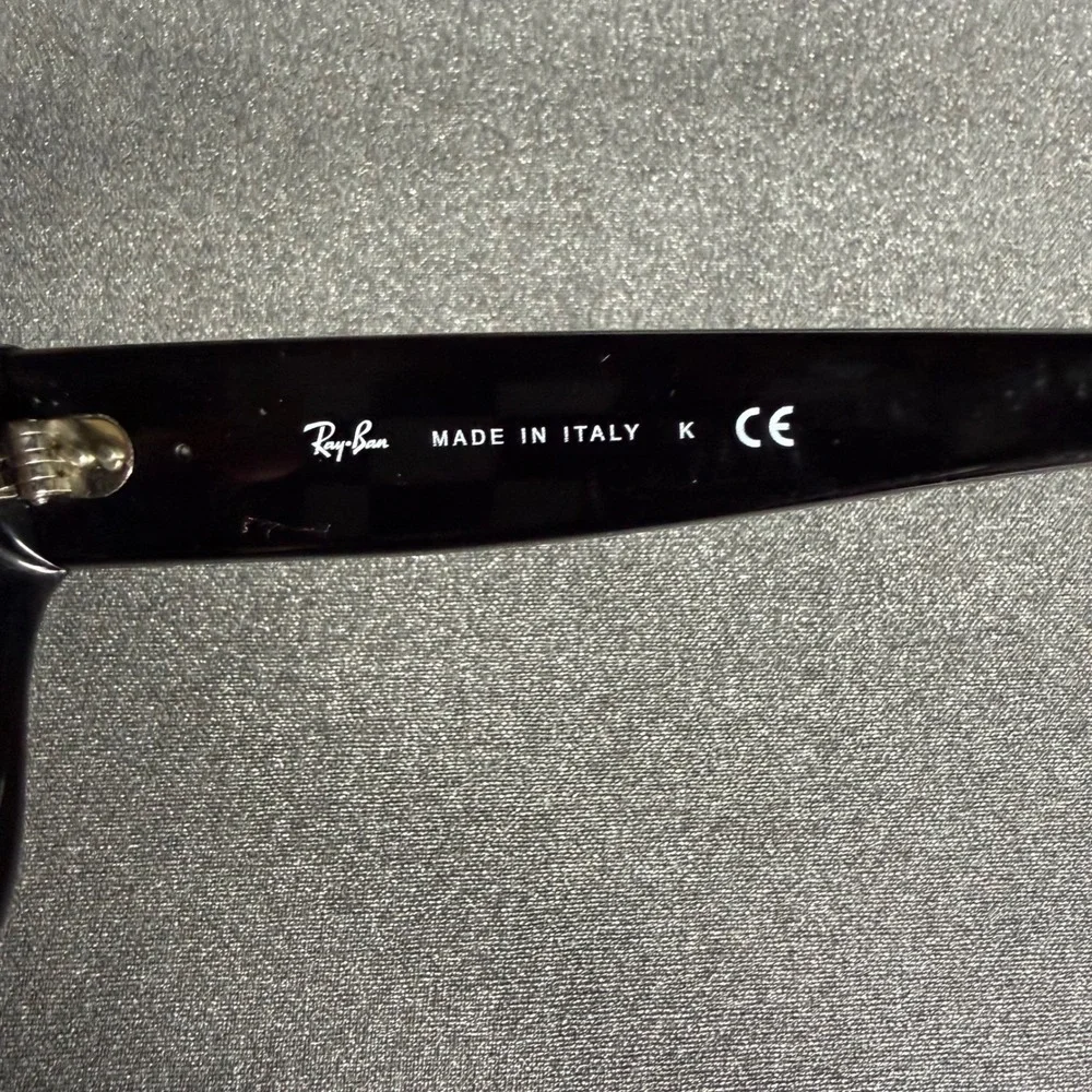 Ray-Ban RB4178 Sunglasses Women OS Black EUC  Cat Eye Gradient Italy